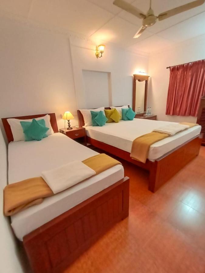 Anthy'S Guesthouse And Restaurant Benaulim Exterior foto
