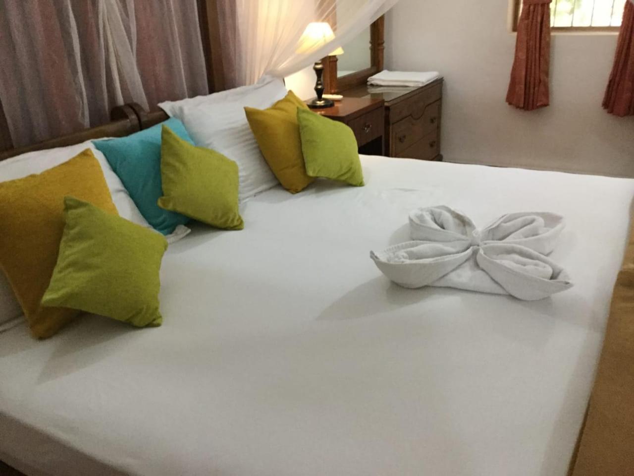 Anthy'S Guesthouse And Restaurant Benaulim Cameră foto